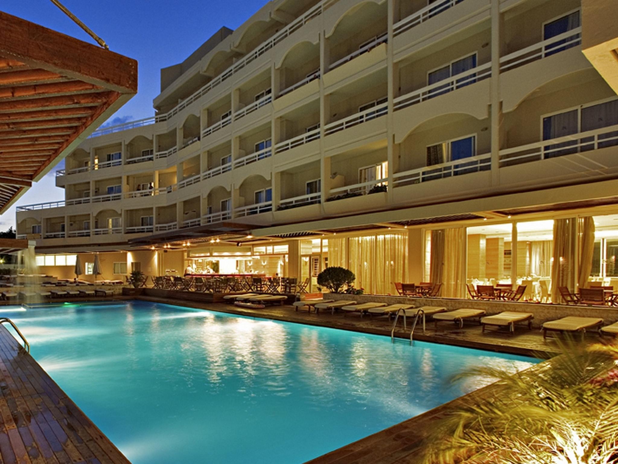 Athineon Hotel Rhodes City Bagian luar foto
