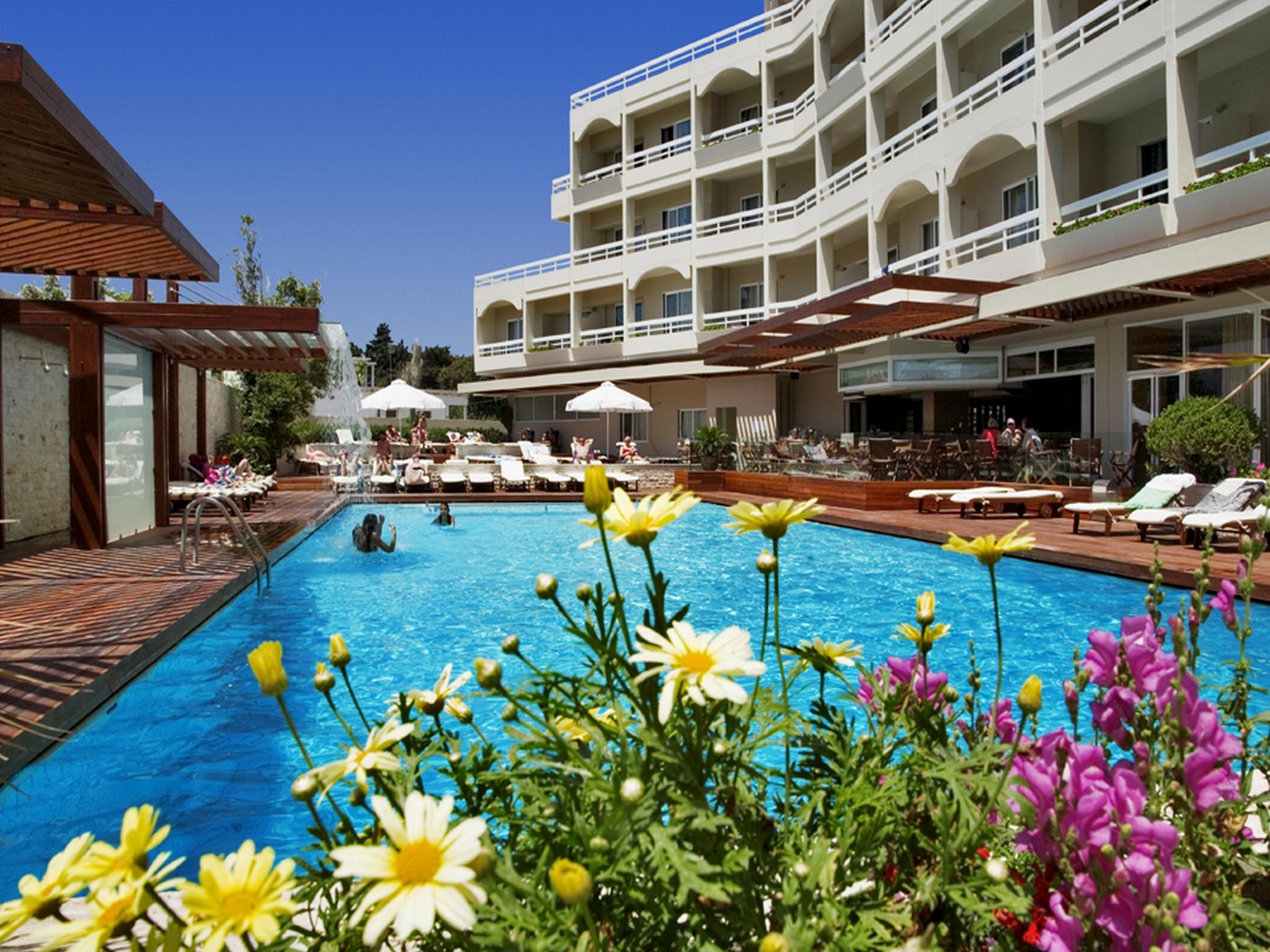 Athineon Hotel Rhodes City Bagian luar foto