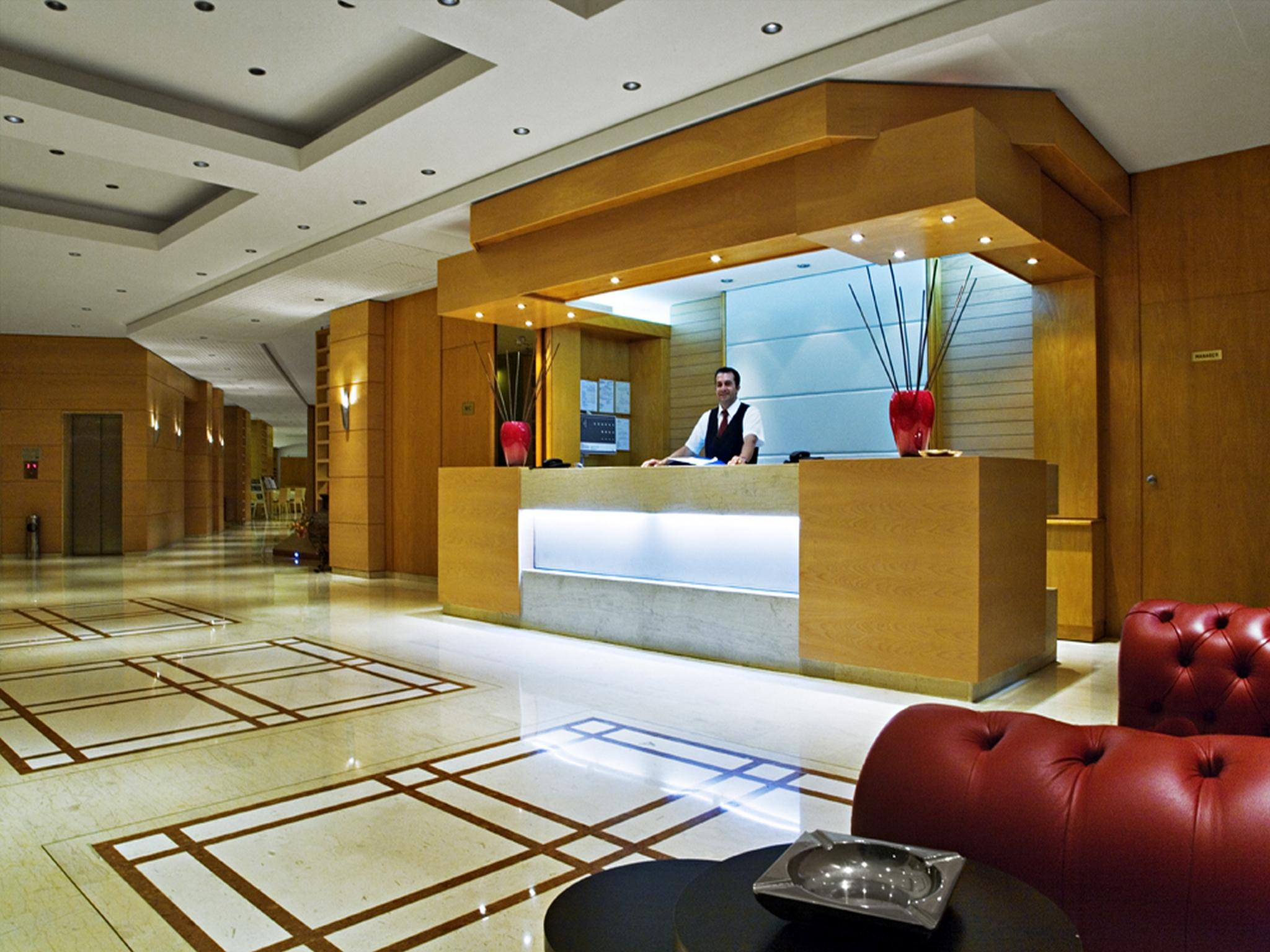 Athineon Hotel Rhodes City Bagian luar foto